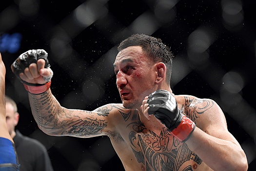 Holloway нокаутировал Корейского зомби в главном бое UFC в Сингапуре
