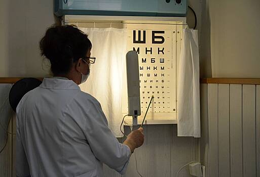 Как сохранить зрение в пожилом возрасте: советы врачей