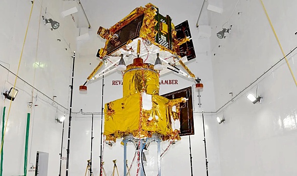 Индия смогла вернуть лунный модуль на околоземную орбиту