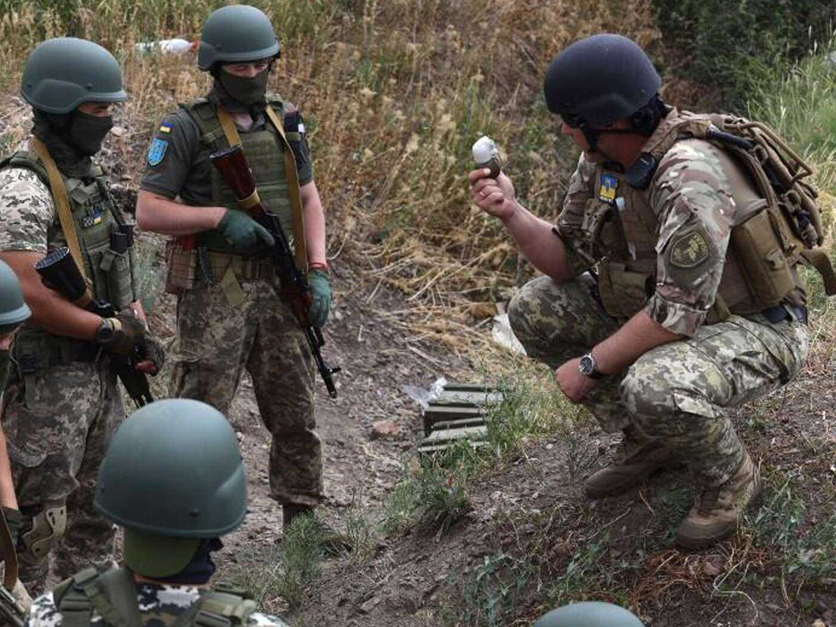 Наемник из Польши описал, как командиры ВСУ наживаются на погибших