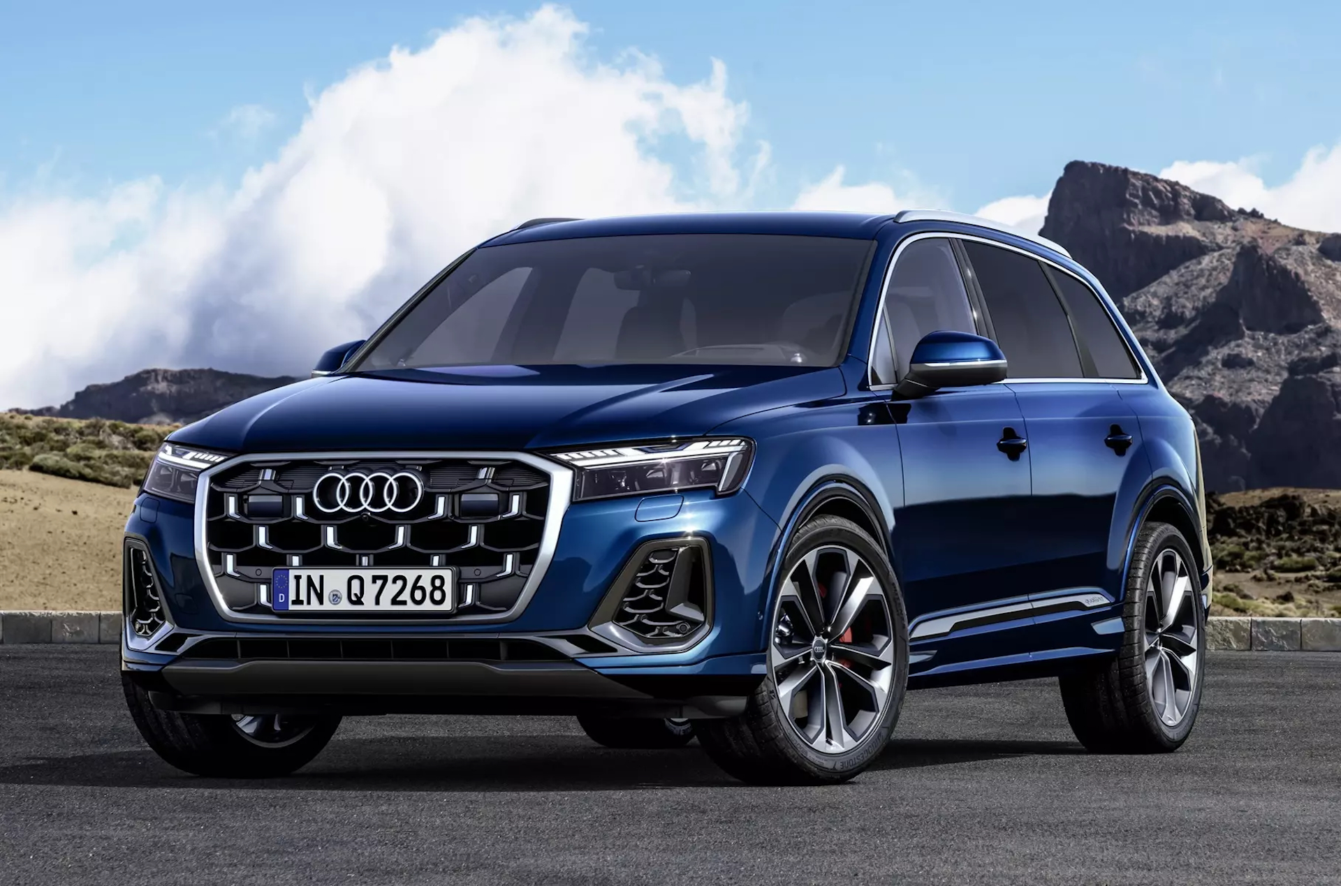 Audi второй раз обновила кроссовер Q7