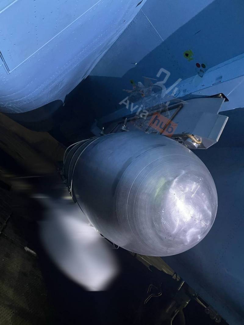 opublikovano pervoe foto aviabomby fab 1500 s modulem umpk