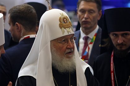 patriarh kirill prizval proschat uehavshih za granitsu i raskayavshihsya rossiyan