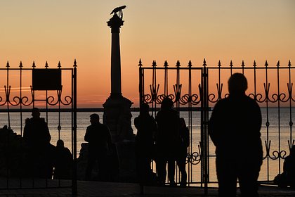 В школах Севастополя объявили понедельник выходным днем