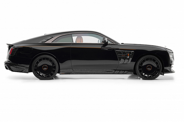 Представлен новый Rolls-Royce Spectre от Mansory