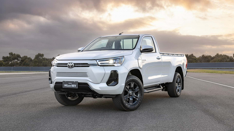 Toyota начнет выпускать совершенно новый Toyota Hilux. Что о нём известно?