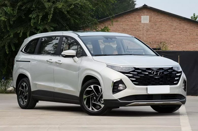 Недорогой Hyundai Custin, собранный в Казахстане: названы цены и комплектации