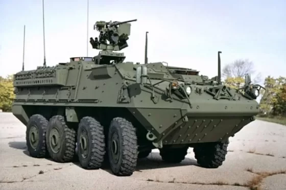 Российский дрон «Русак» уничтожил БТР Stryker стоимостью миллион долларов