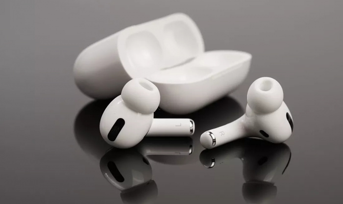 AirPods